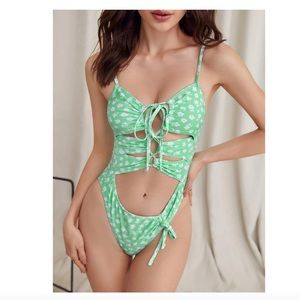 🌼3/$24 SHEIN one piece